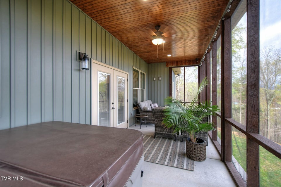 Photo #34: 104 Leedham Road