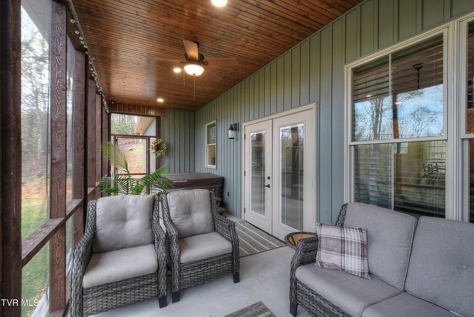 Photo #36: 104 Leedham Road