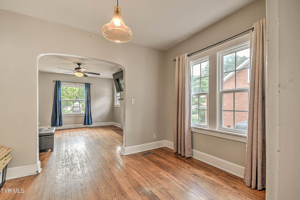 Photo #8: 1432 Valley Street