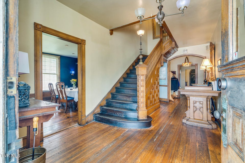 Photo #7: 412 6th Street