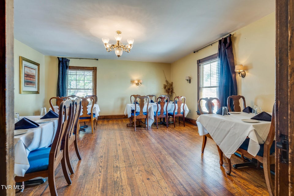 Photo #32: 412 6th Street