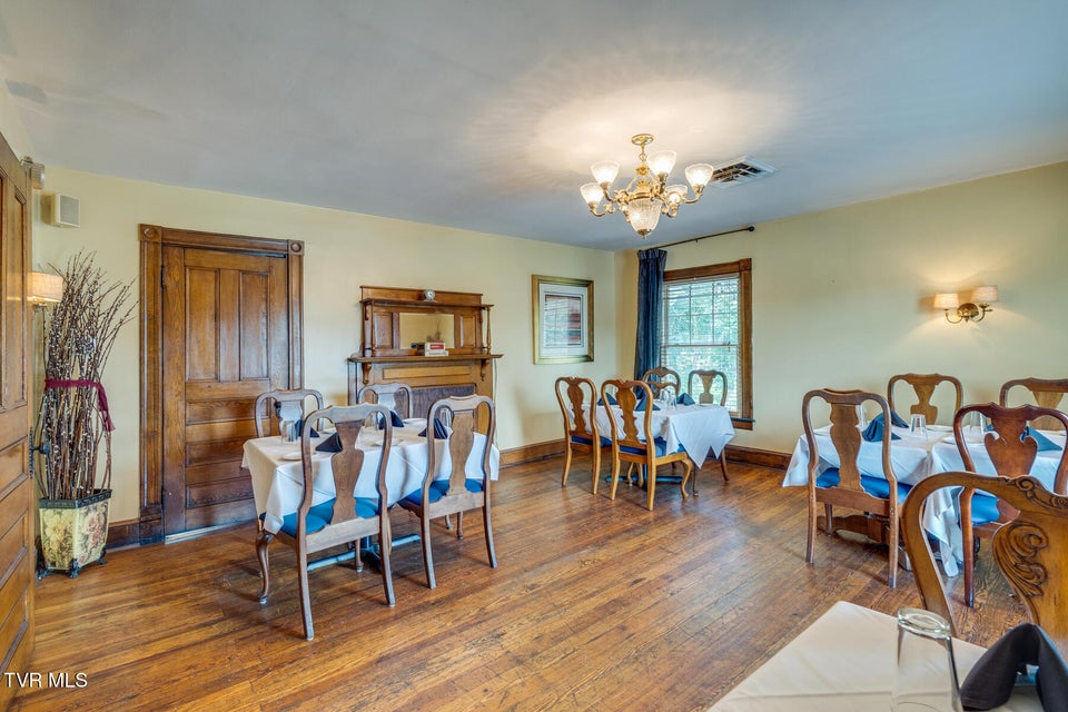 Photo #33: 412 6th Street