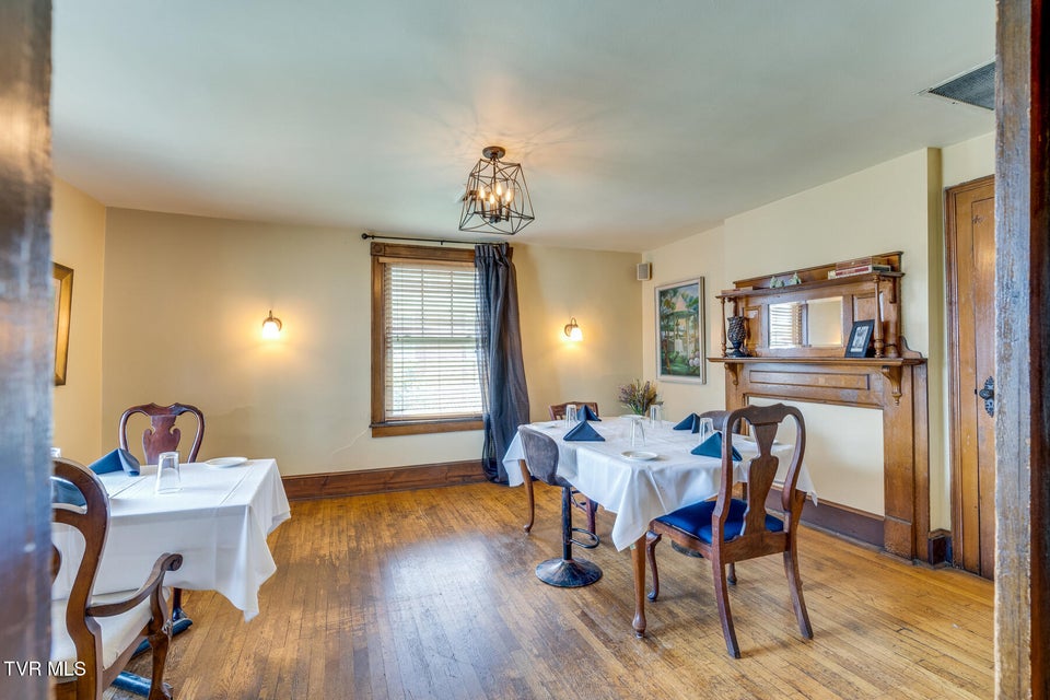 Photo #36: 412 6th Street