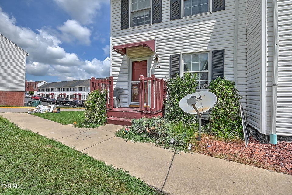 Photo #2: 570 Beaverview Drive