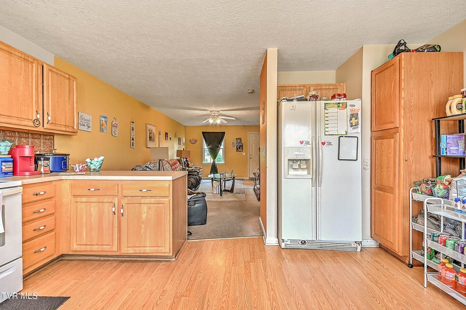 Photo #20: 570 Beaverview Drive