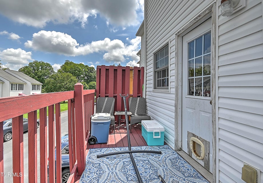 Photo #4: 570 Beaverview Drive