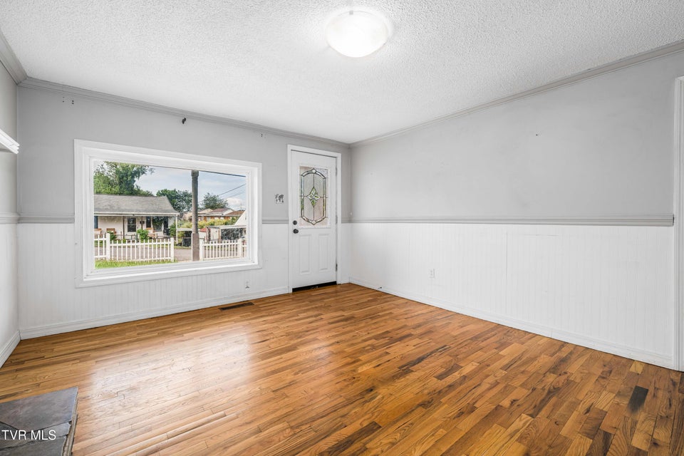 Photo #6: 13 Coffey Street Street