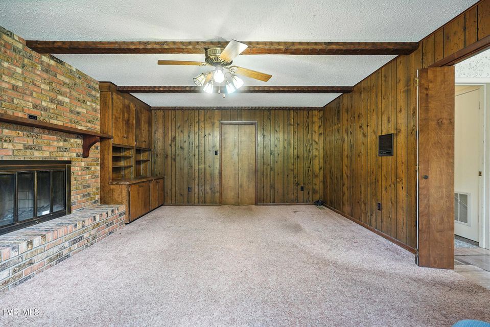 Photo #9: 2616 Suffolk Street