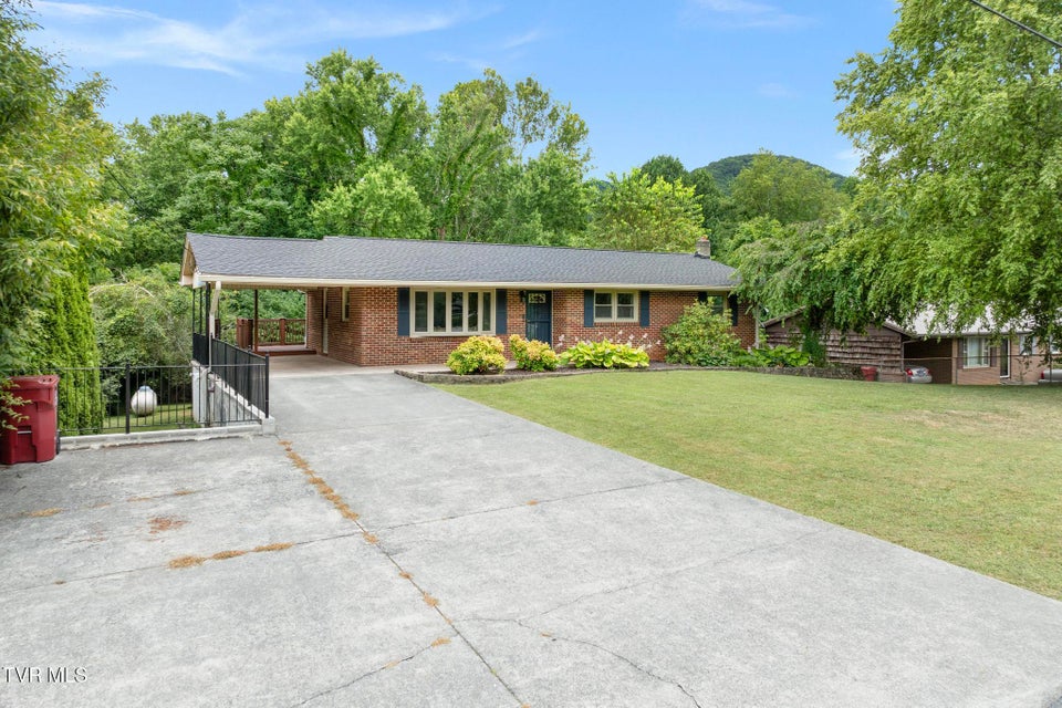 Photo #60: 705 Hilltop Drive