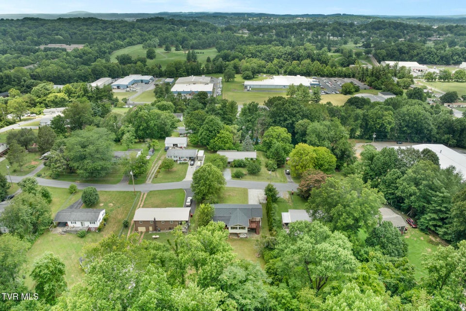 Photo #53: 705 Hilltop Drive