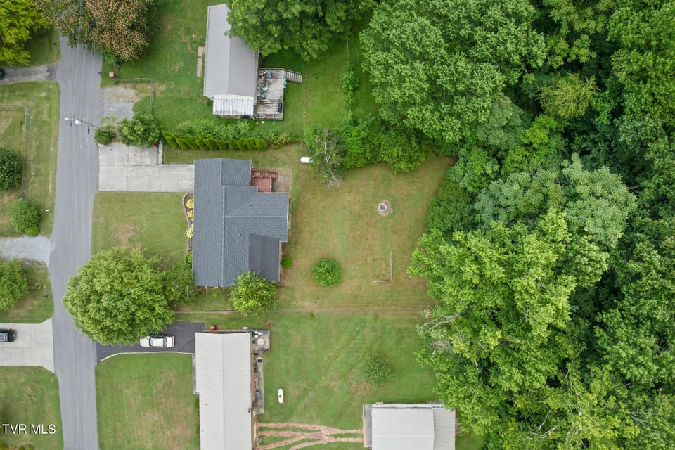 Photo #46: 705 Hilltop Drive
