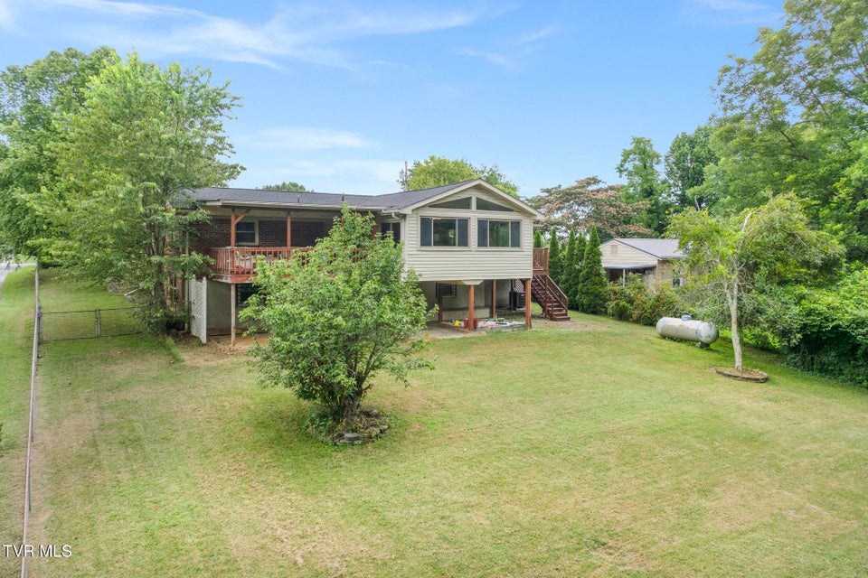 Photo #42: 705 Hilltop Drive