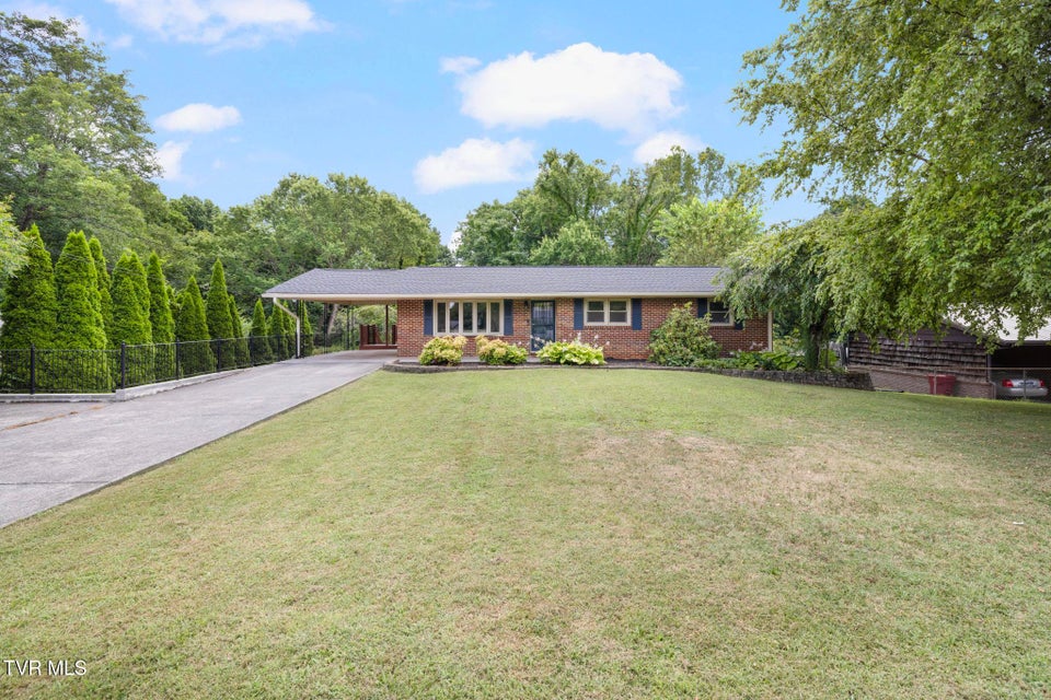 Photo #58: 705 Hilltop Drive