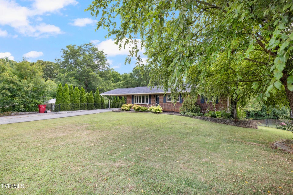 Photo #56: 705 Hilltop Drive