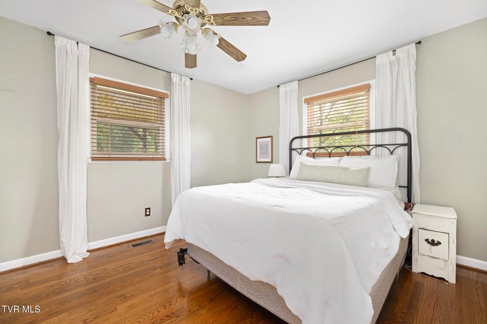 Photo #25: 705 Hilltop Drive