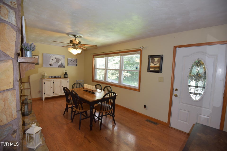 Photo #16: 127 Sewanee Road
