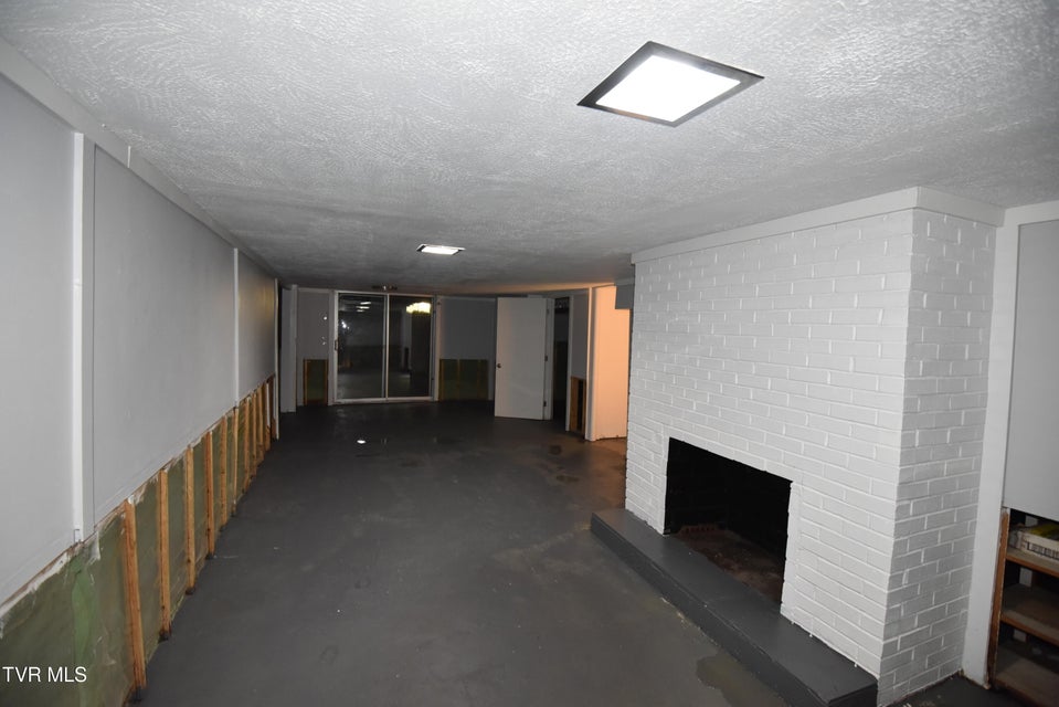 Photo #31: 127 Sewanee Road