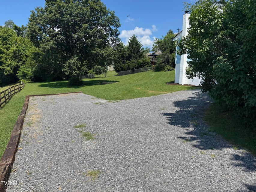 Photo #23: 514 Afton Street