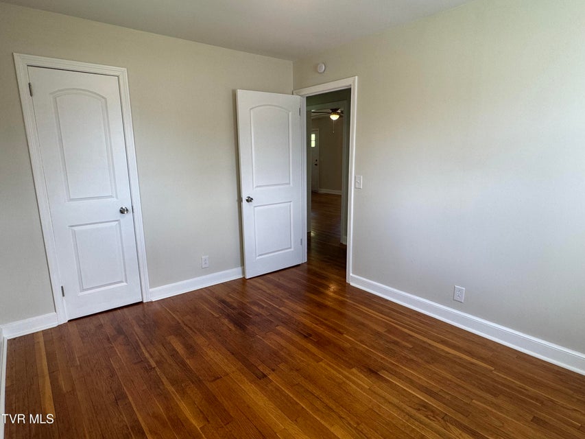 Photo #15: 514 Afton Street