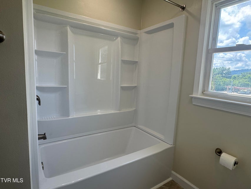 Photo #18: 514 Afton Street