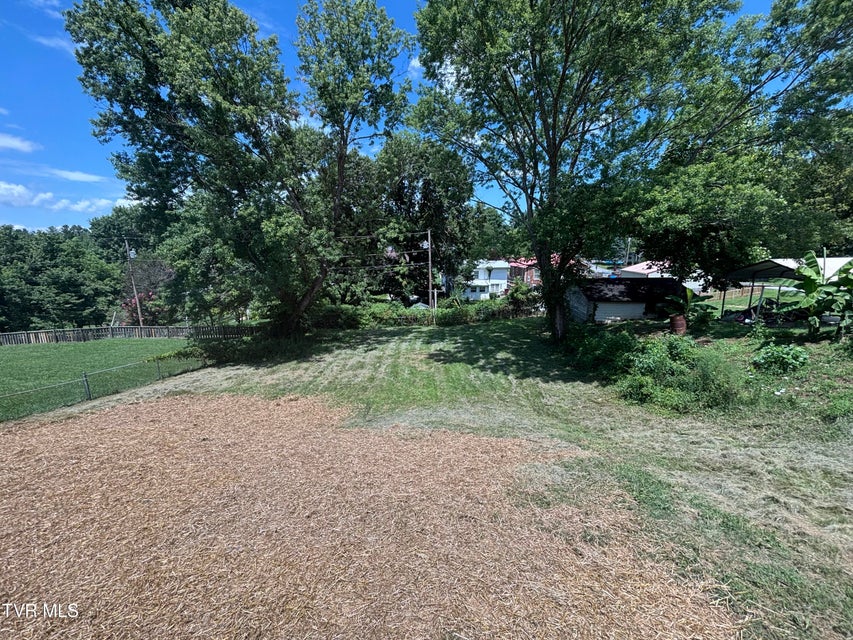 Photo #18: 506 Highland Road