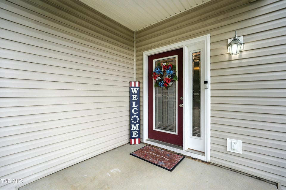 Photo #5: 315 Henrys Lane