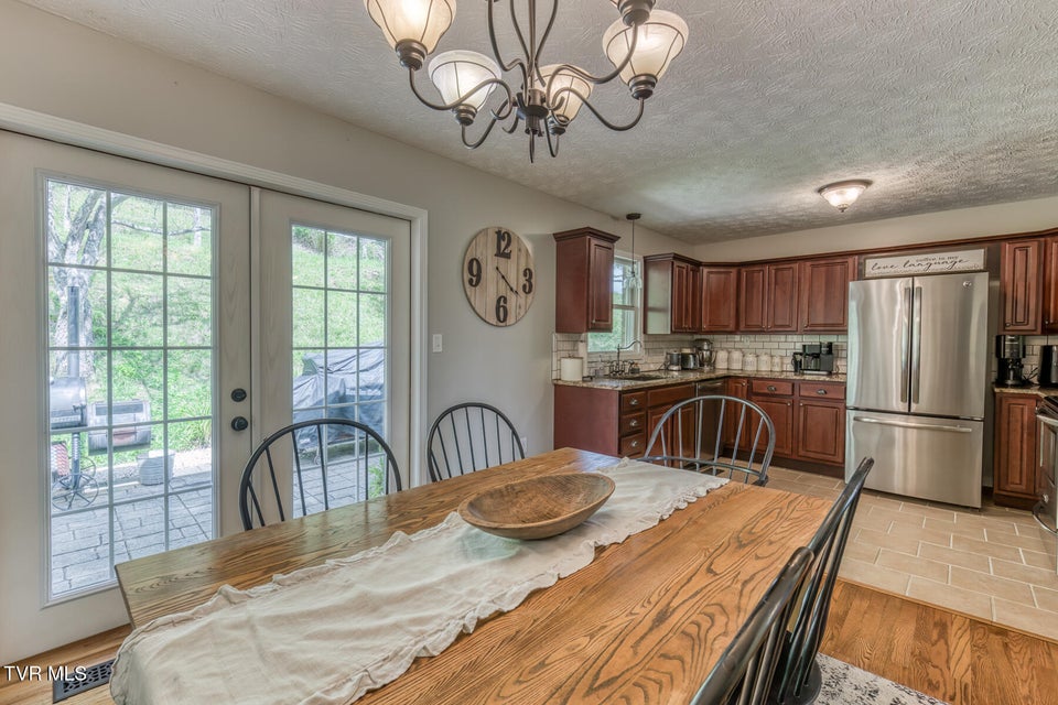 Photo #12: 2711 Pleasant Valley Road