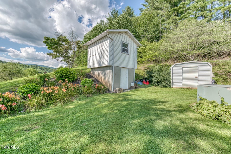 Photo #37: 2711 Pleasant Valley Road