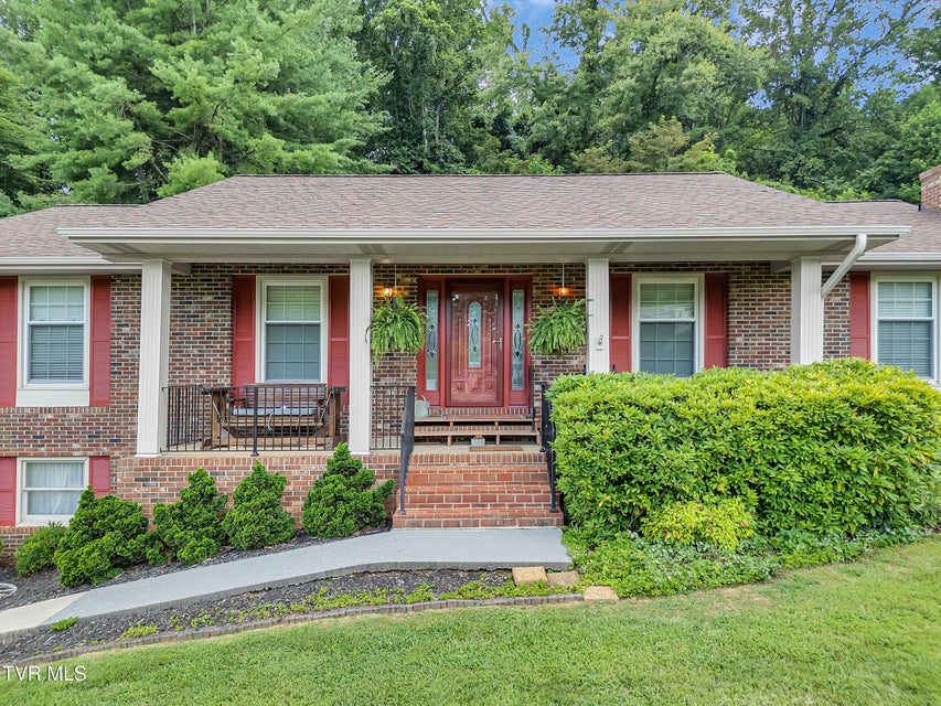 Photo #3: 5009 Surrey Drive