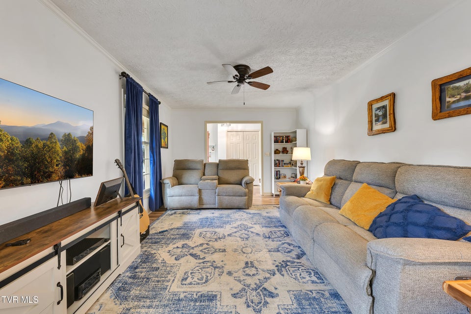 Photo #7: 5009 Surrey Drive