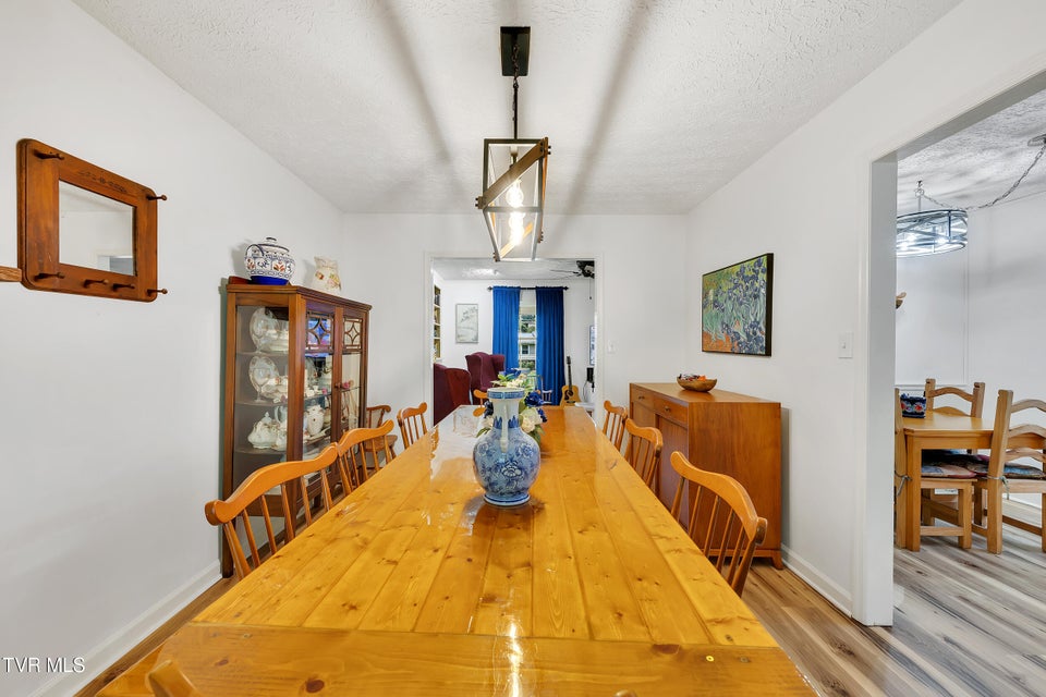 Photo #11: 5009 Surrey Drive