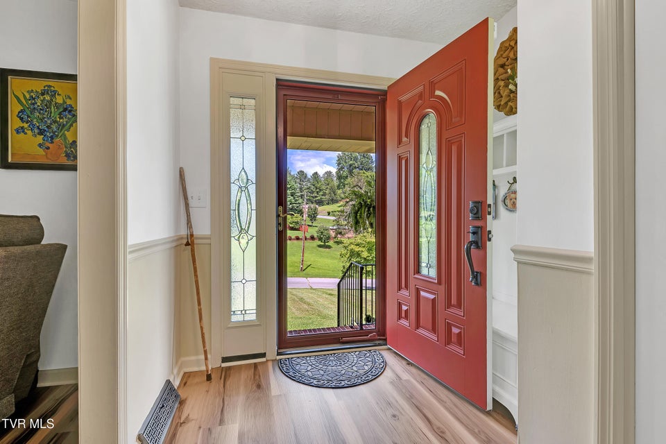 Photo #19: 5009 Surrey Drive