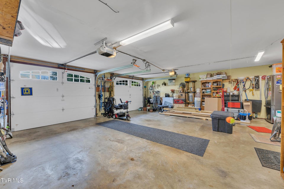 Photo #38: 5009 Surrey Drive