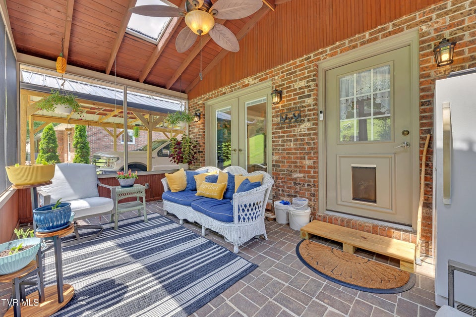 Photo #45: 5009 Surrey Drive