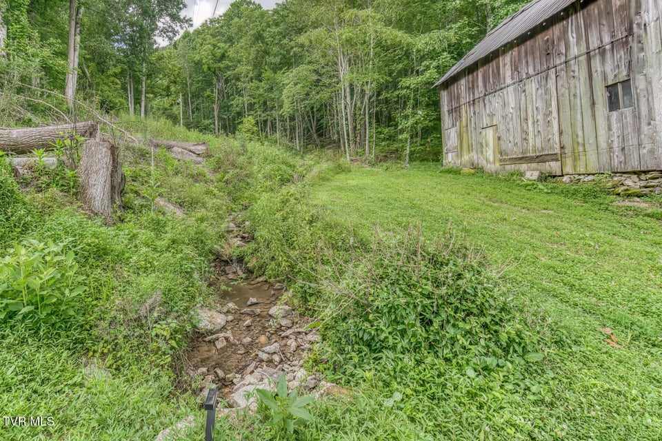 Photo #7: 134 Old Church Road