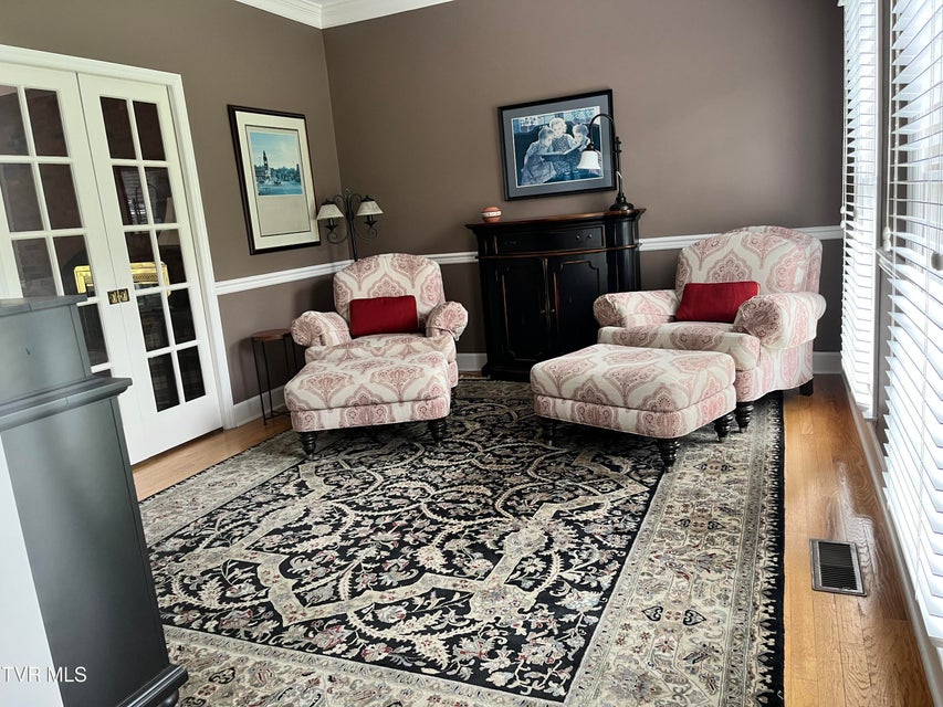 Photo #9: 448 Chesterfield Drive