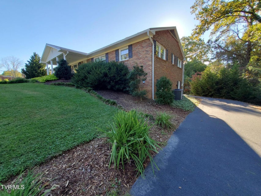 Photo #3: 103 Forest Drive