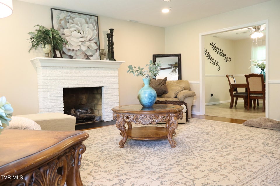 Photo #6: 103 Forest Drive