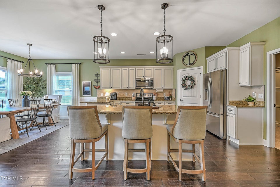 Photo #17: 2057 Poplar Ridge Court