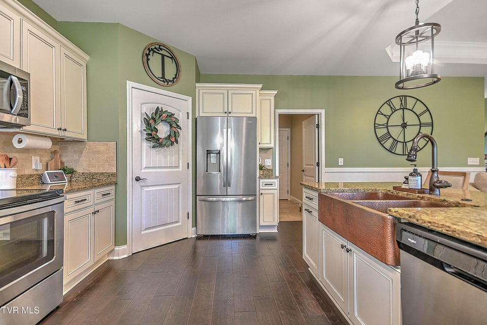 Photo #19: 2057 Poplar Ridge Court