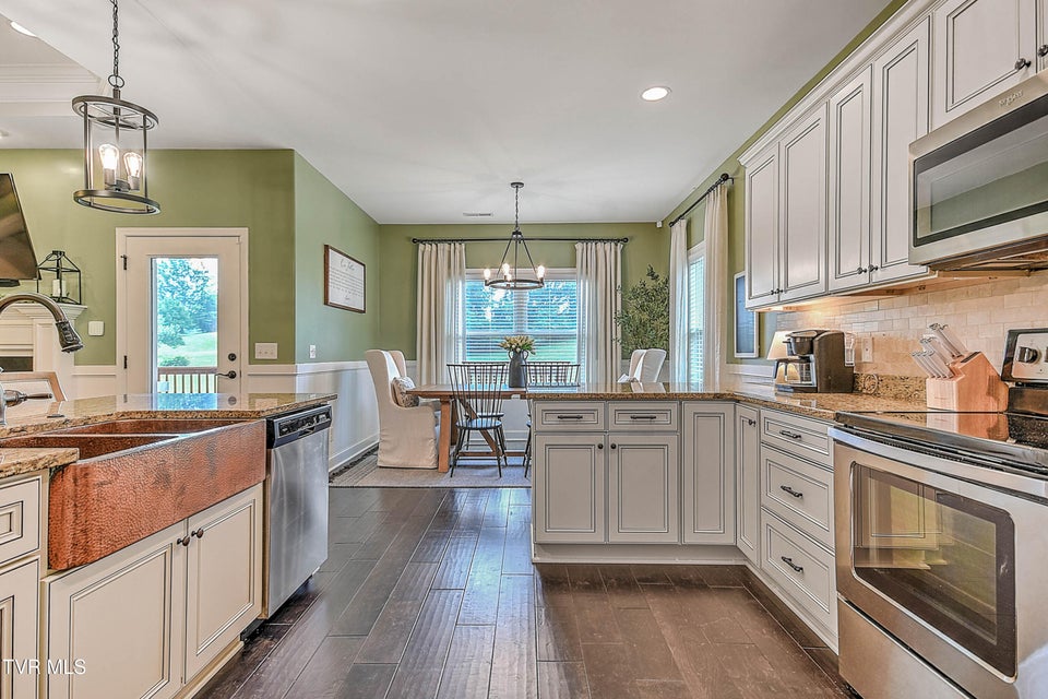 Photo #21: 2057 Poplar Ridge Court