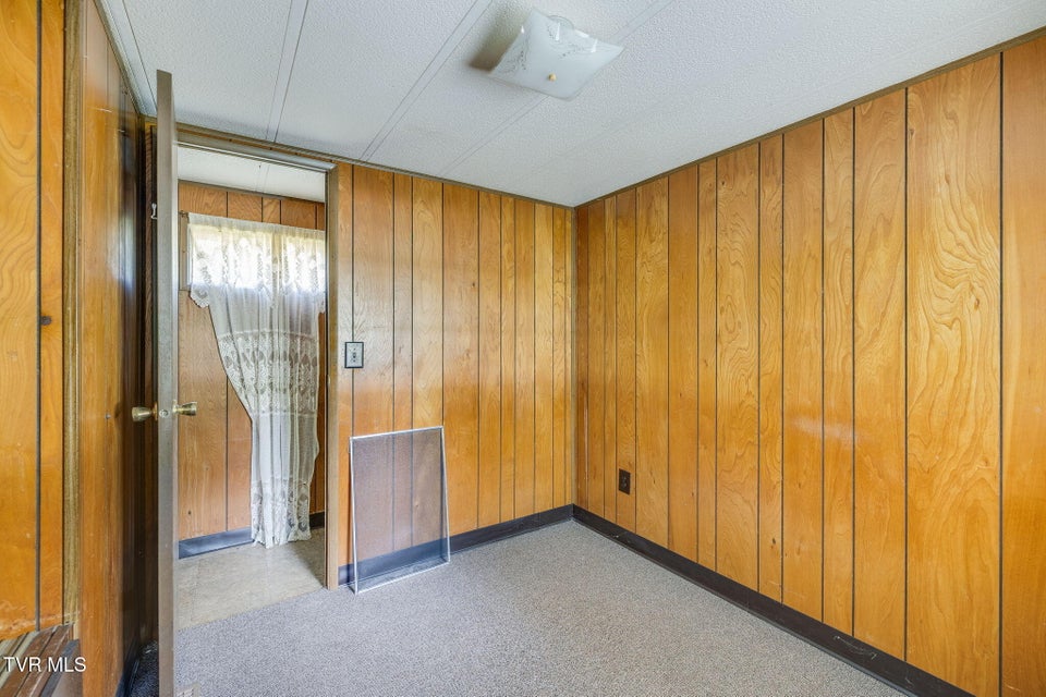 Photo #22: 1108 &1112 Walnut Drive