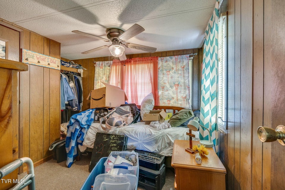 Photo #38: 1108 &1112 Walnut Drive