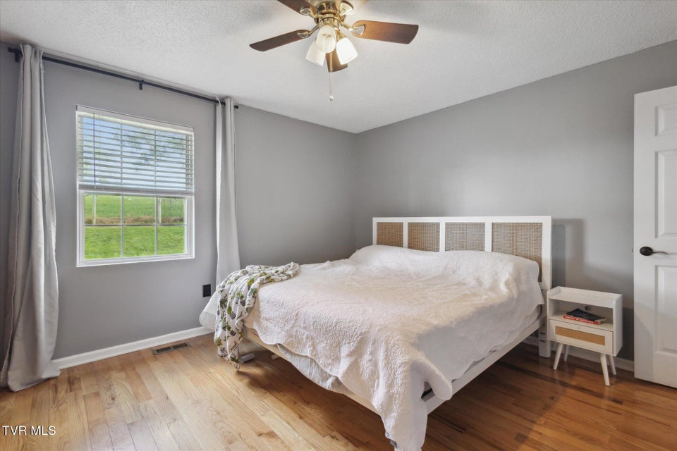 Photo #16: 26252 Beech Circle