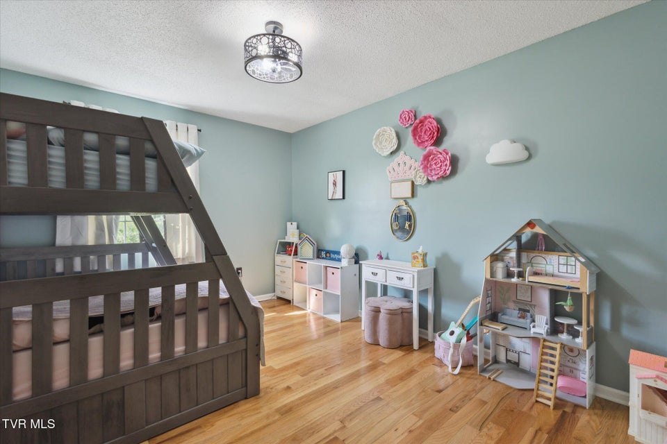Photo #18: 26252 Beech Circle