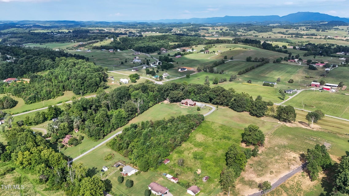 Photo #69: 133 Hartmantown Road