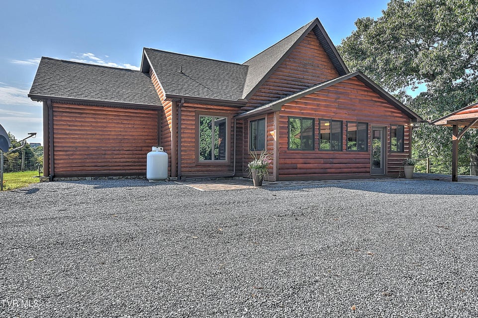 Photo #63: 133 Hartmantown Road