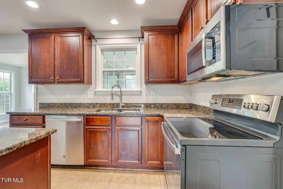 Photo #10: 754 Candor Road
