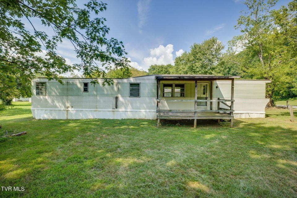 Photo #2: 1108 &1112 Walnut Drive