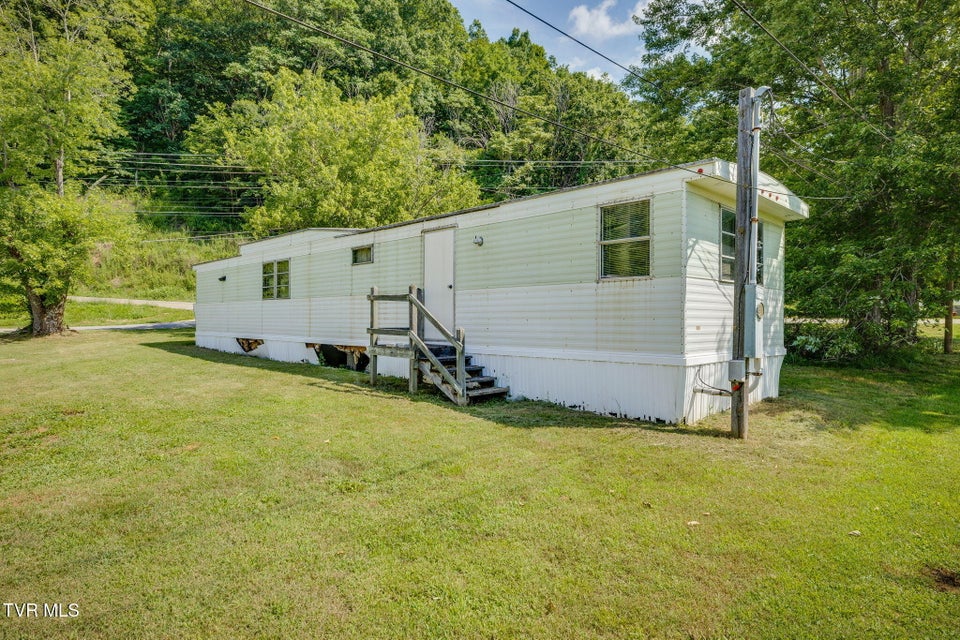 Photo #24: 1108 &1112 Walnut Drive
